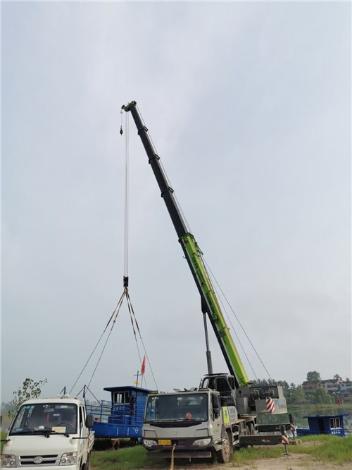 无极县桥梁建设吊装案例